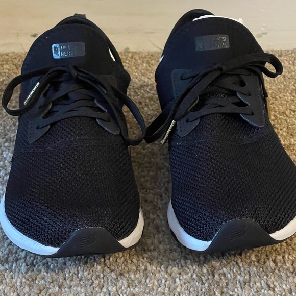 New Balance fuel core energize leopard accent training shoes women’s size 11 - Picture 5 of 11